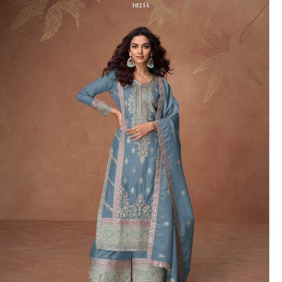 Elegant Pink Embroidered Suit - Picture 6 of 10